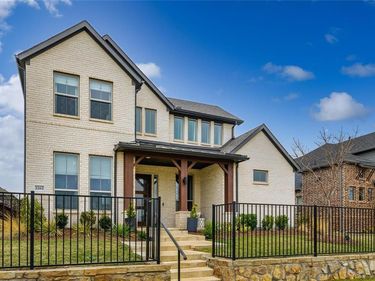 2262 Poppyvine Road, Frisco, TX 75033