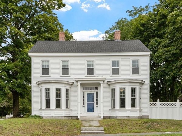727 Andover, Lowell, MA 01852