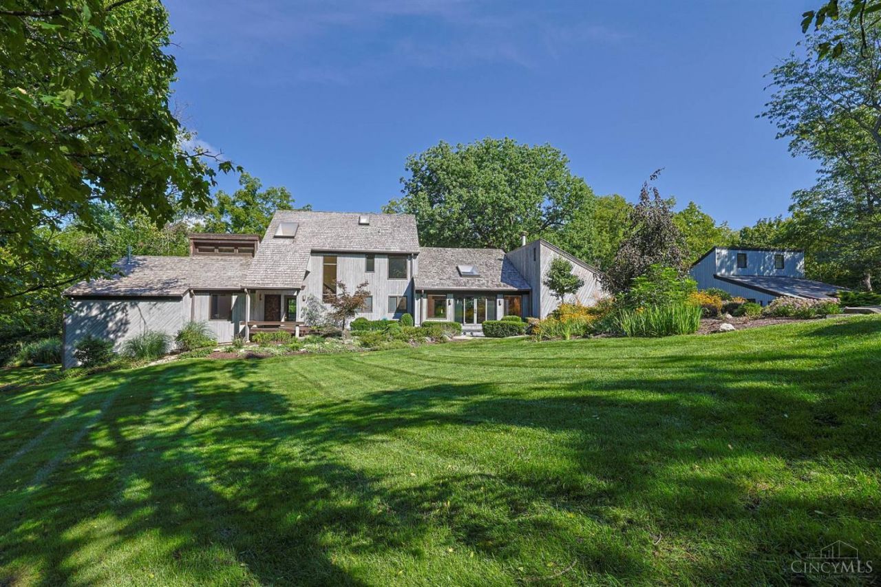 4805 Drake Road, Indian Hill, OH 45243 Main Photo