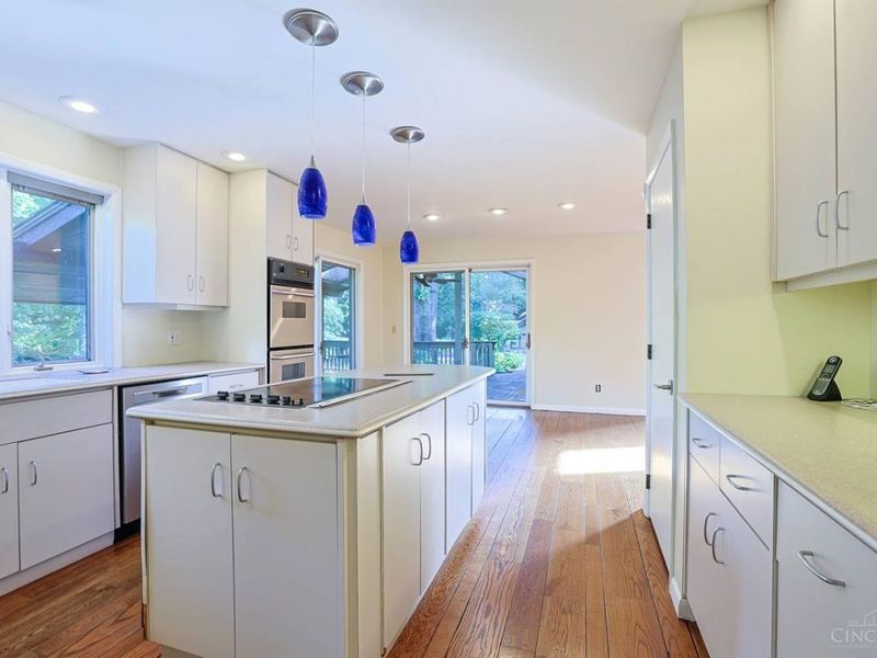 4805 Drake Road, Cincinnati, OH 45243 Photo 22