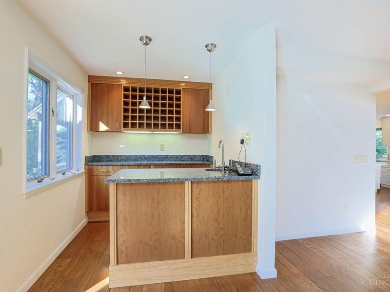 4805 Drake Road, Cincinnati, OH 45243 Photo 27