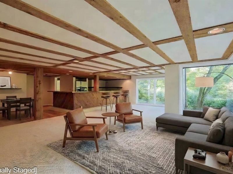 4805 Drake Road, Cincinnati, OH 45243 Photo 48