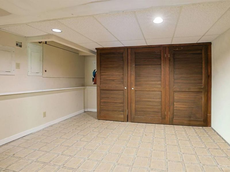 4805 Drake Road, Cincinnati, OH 45243 Photo 57