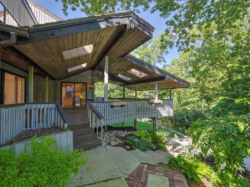 4805 Drake Road, Cincinnati, OH 45243 Photo 69
