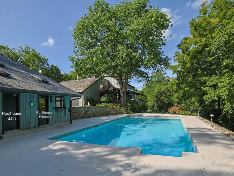 4805 Drake Road, Cincinnati, OH 45243 Photo 79