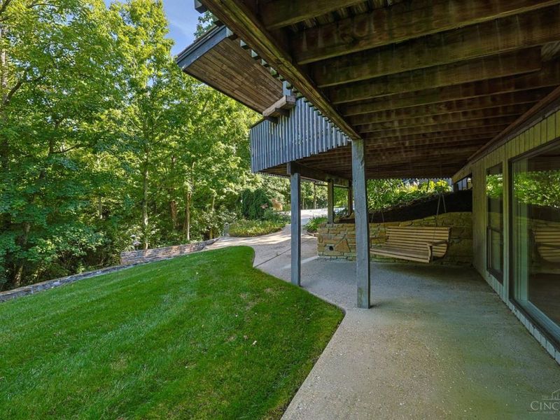 4805 Drake Road, Cincinnati, OH 45243 Photo 84