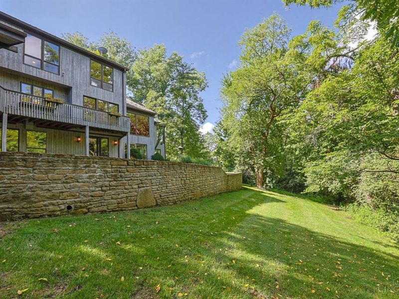 4805 Drake Road, Cincinnati, OH 45243 Photo 85