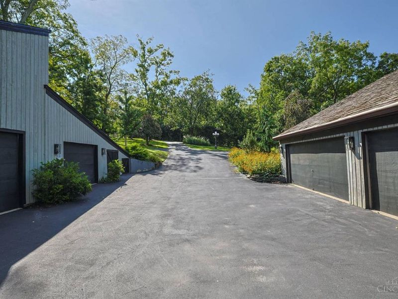 4805 Drake Road, Cincinnati, OH 45243 Photo 87