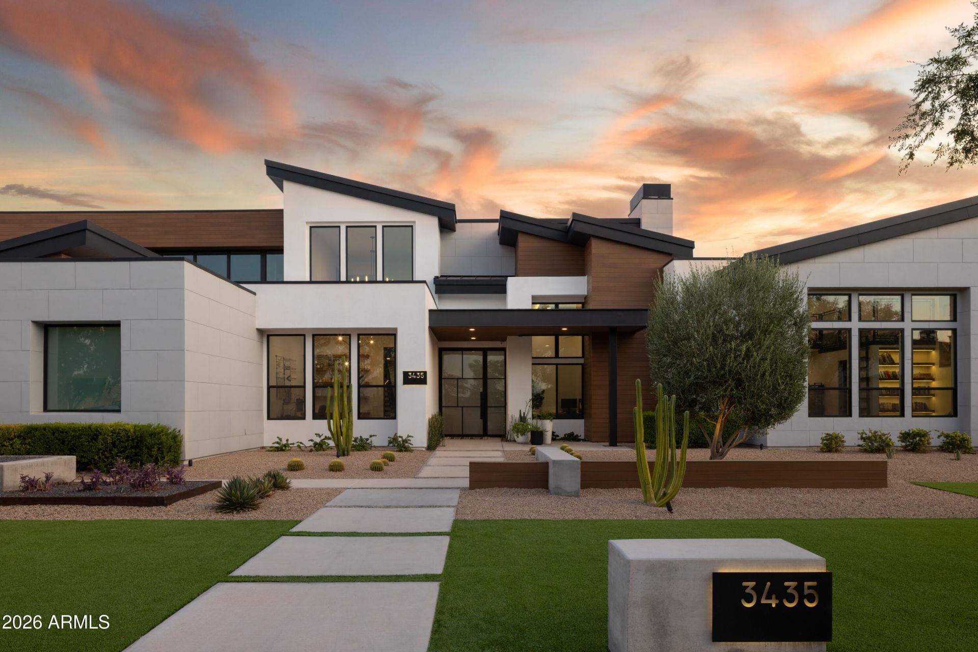 3435 E HUBER Circle, Mesa, AZ 85213