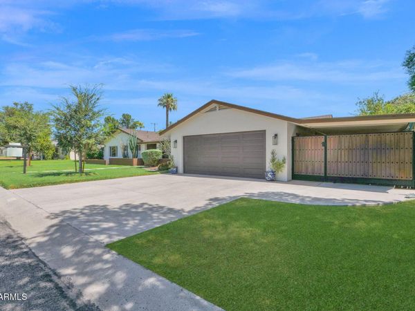 6745 N 12TH Way, Phoenix, AZ 85014
