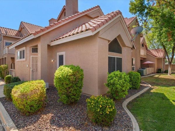 1633 E LAKESIDE Drive, Unit 76, Gilbert, AZ 85234
