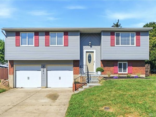 3161 Dorf Drive, Moraine, OH 45439