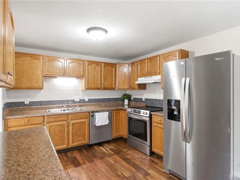 3161 Dorf Drive, Moraine, OH 45439 Photo 12