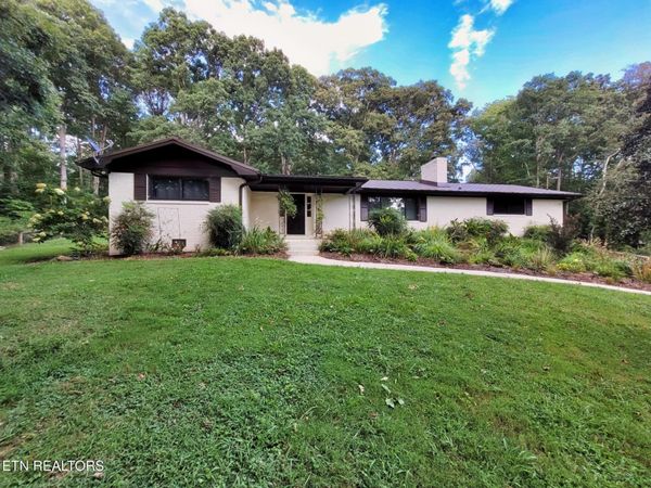 6374 Highway 11 E , Lenoir City, TN 37772