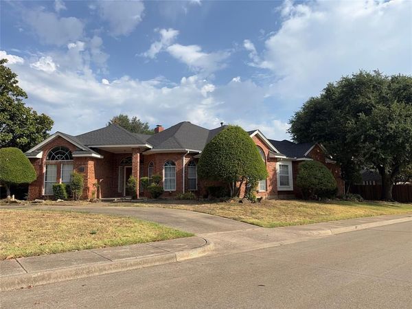1321 Nettleton Drive , DeSoto, TX 75115