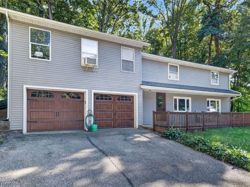 598 Randolph Road, Mogadore, OH 44260 Photo 2