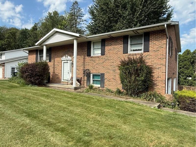 975 Norwich Avenue NW, Massillon, OH 44646 Photo 3