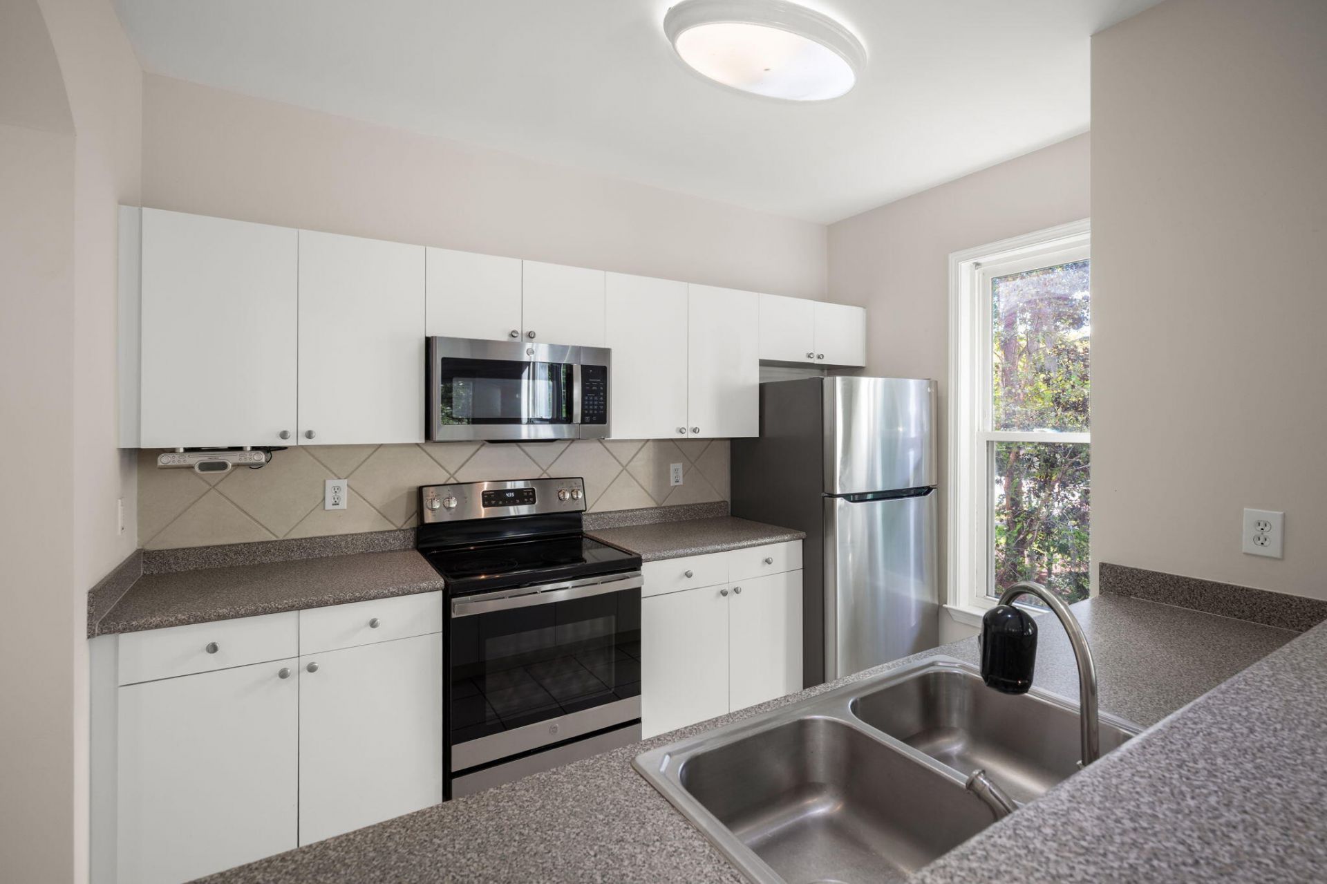 2021 Egret Crest Lane Photo 13