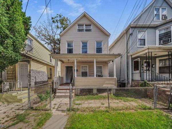 133 Smith St, Elizabeth, NJ 07201