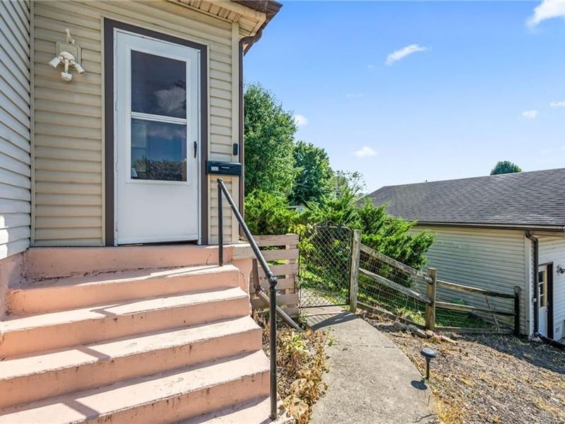 317 S Miami Avenue, Xenia, OH 45385 Photo 3