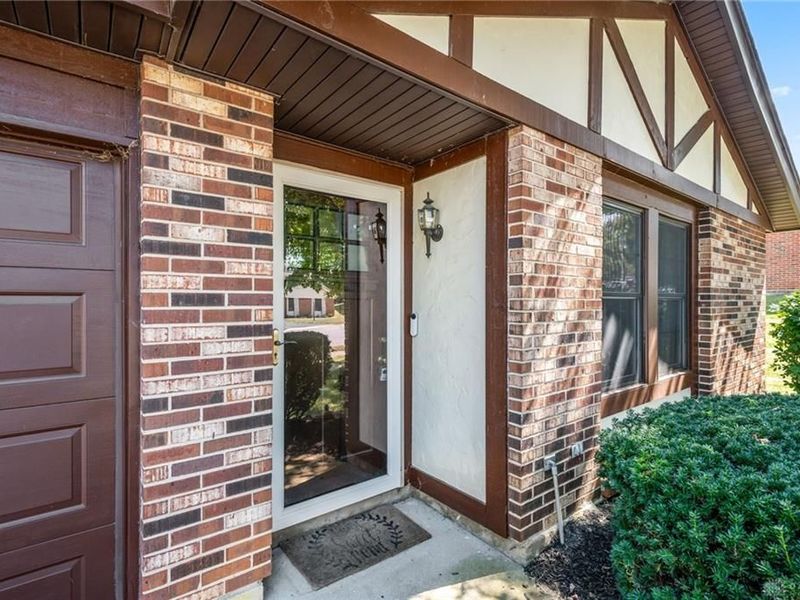 5670 Cobblegate Drive, Dayton, OH 45449 Photo 12