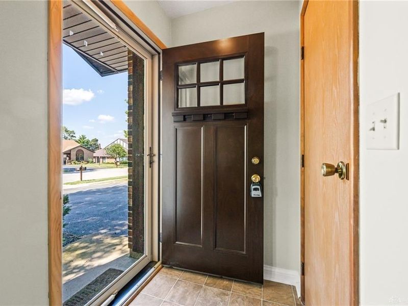 5670 Cobblegate Drive, Dayton, OH 45449 Photo 13