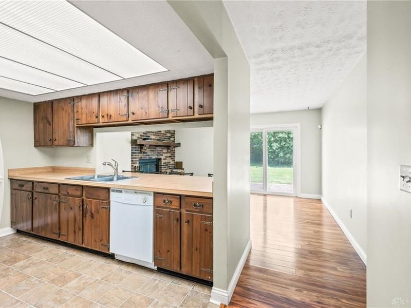 5670 Cobblegate Drive, Dayton, OH 45449 Photo 17