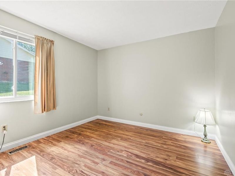 5670 Cobblegate Drive, Dayton, OH 45449 Photo 7