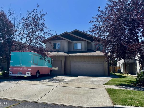 61367 Sally Lane, Unit 1 & 2, Bend, OR 97702