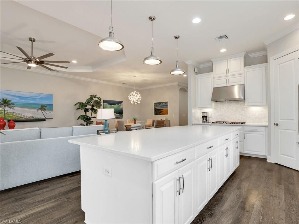 8477 Sevilla Ct , Naples, FL 34114 Photo