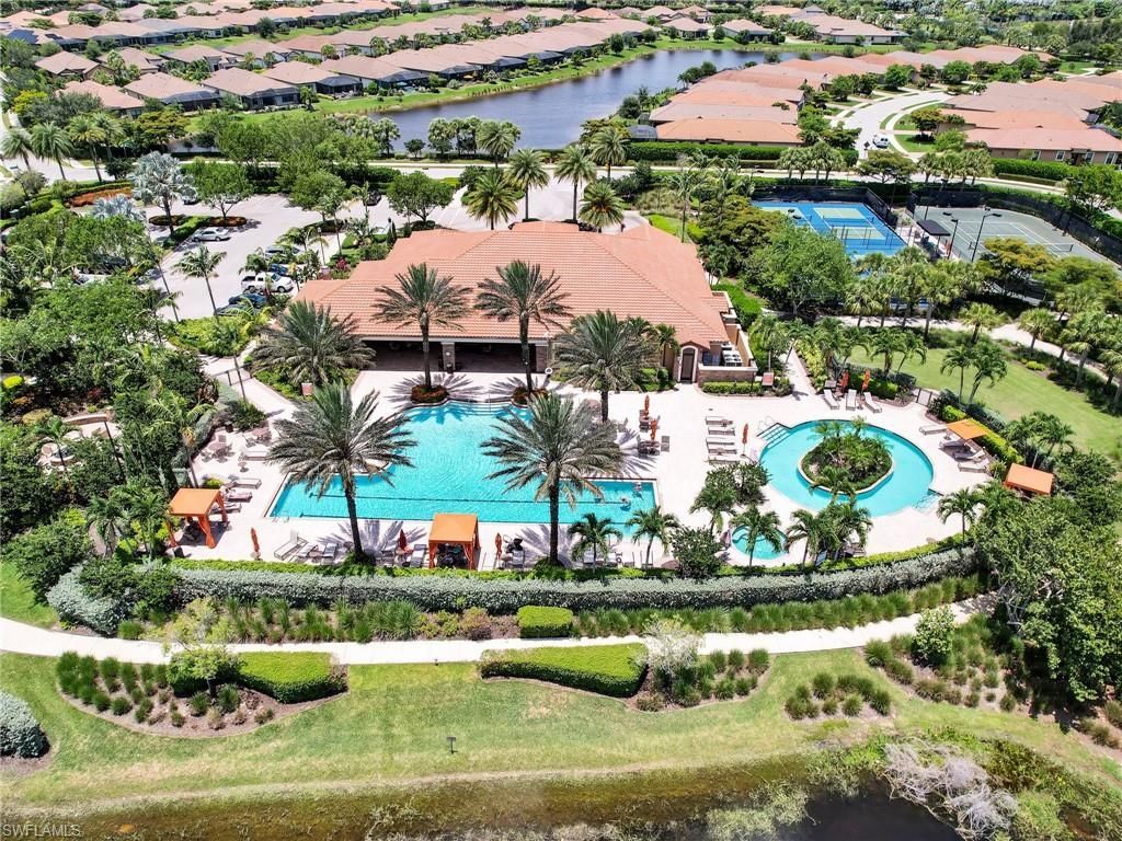 8477 Sevilla Ct , Naples, FL 34114 Photo