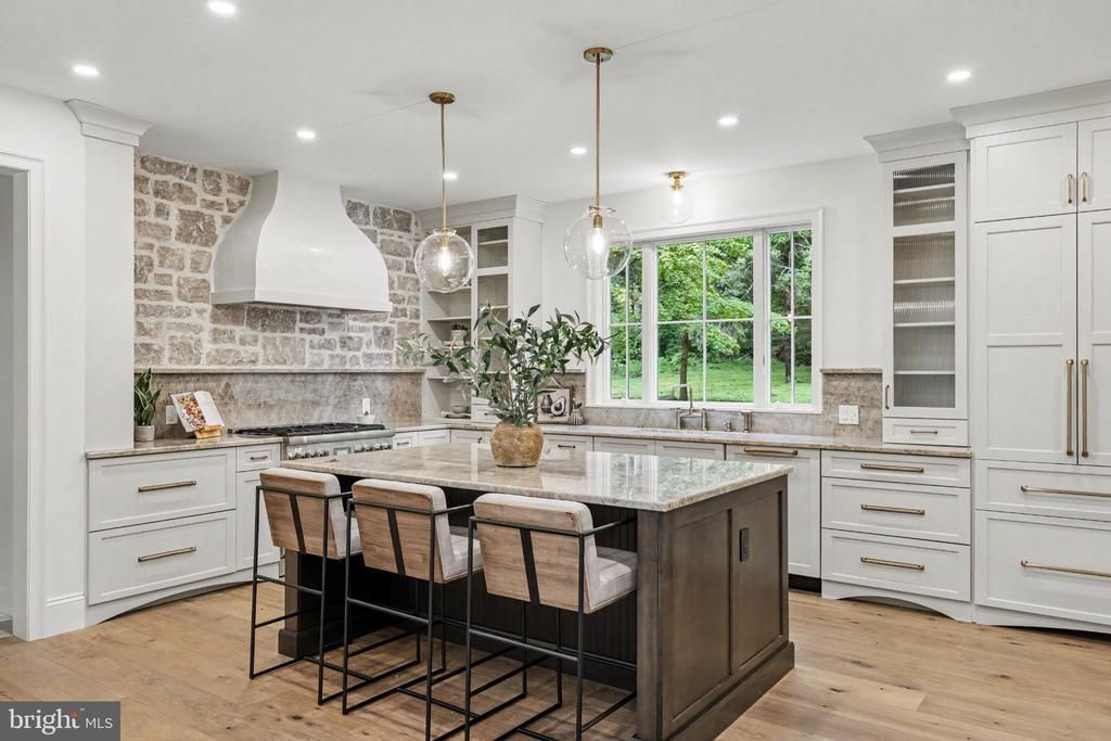 3503 OLD WINDY BUSH ROAD , NEW HOPE, PA 18938