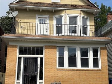 340 Leroy Avenue , Unit Upper, Buffalo, NY 14214