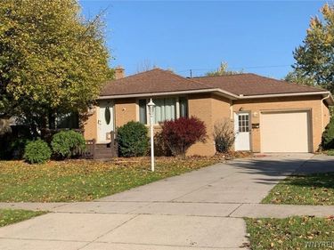 112 Siegfried Drive , Williamsville, NY 14221