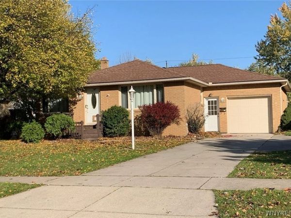 112 Siegfried Drive , Williamsville, NY 14221