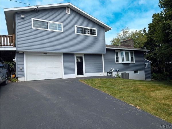 929 Northway Street, Syracuse, NY 13224