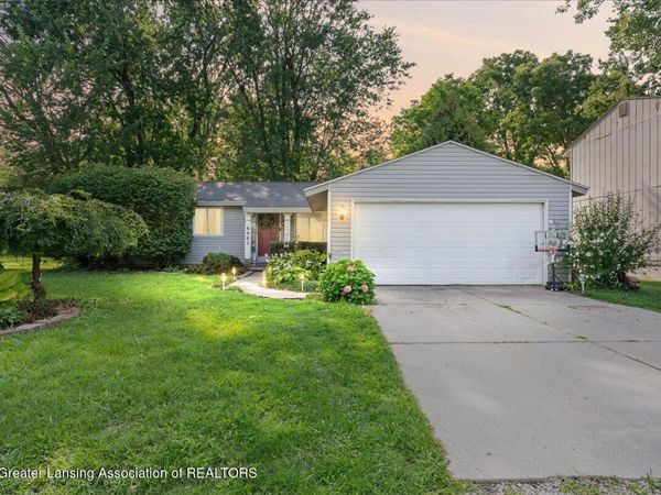 6067 Hart Street, East Lansing, MI 48823