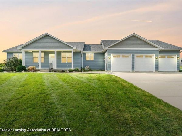 7548 E Ionia Road, Portland, MI 48875