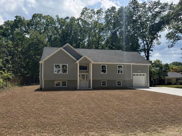 129 Southaven Avenue, Mastic, NY 11950