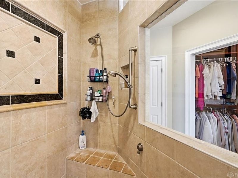 7562 Country Brook Court, Clearcreek Township, OH 45066 Photo 32