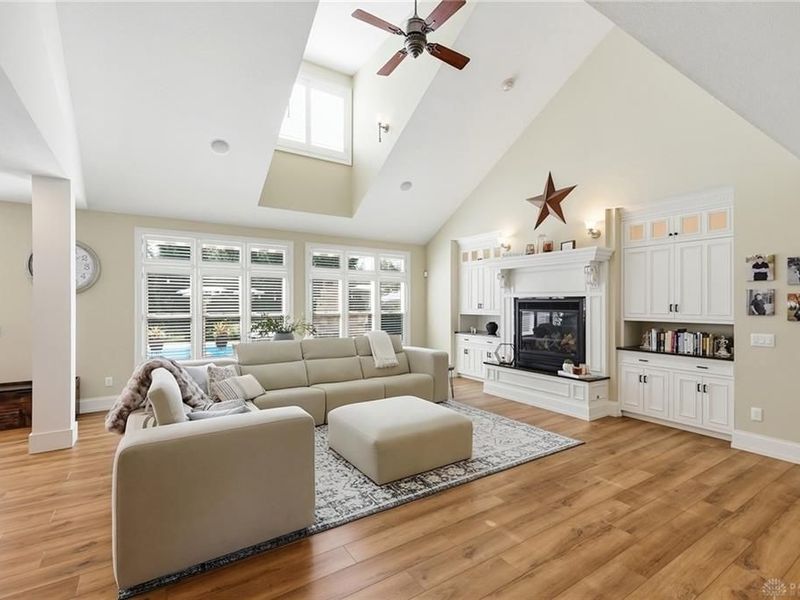 7562 Country Brook Court, Clearcreek Township, OH 45066 Photo 9