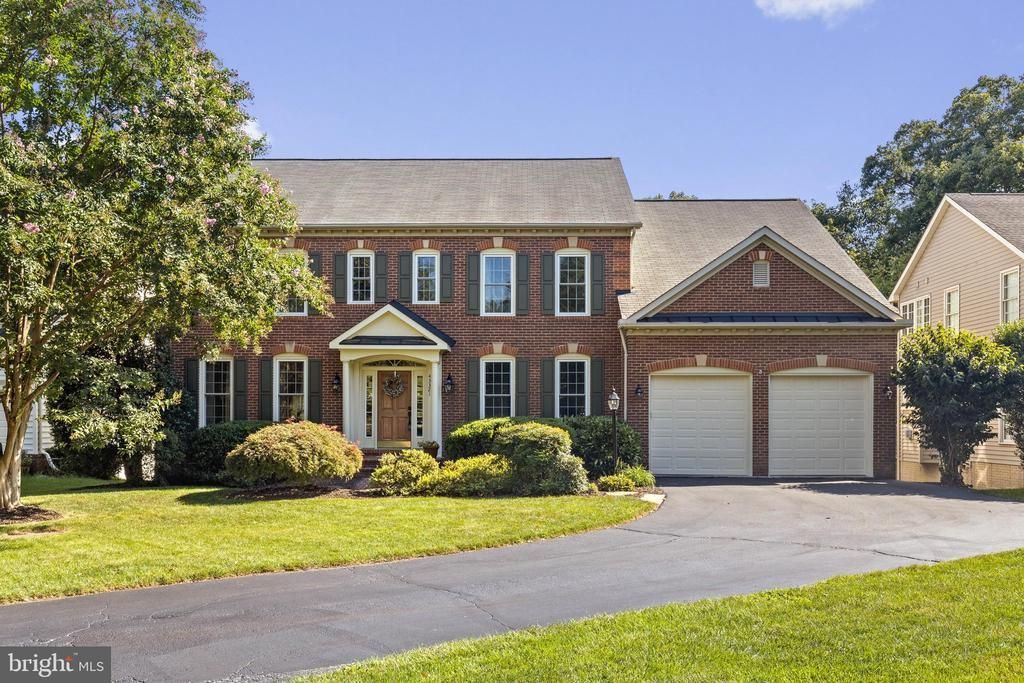 43321 Huddleston Lane, Chantilly, VA 20152 Main Photo