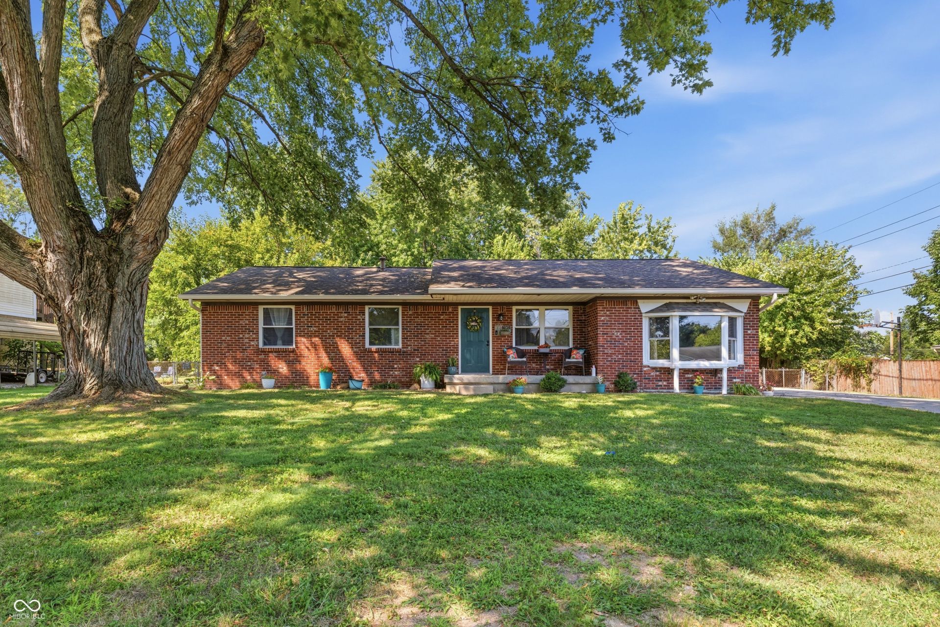 6034 W Loretta Drive, Indianapolis, IN 46221 Main Photo