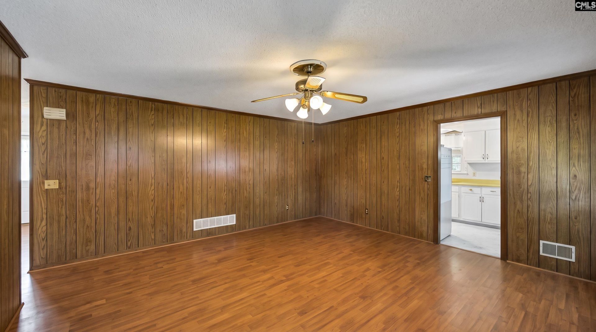 22 Barrister Drive Photo 11