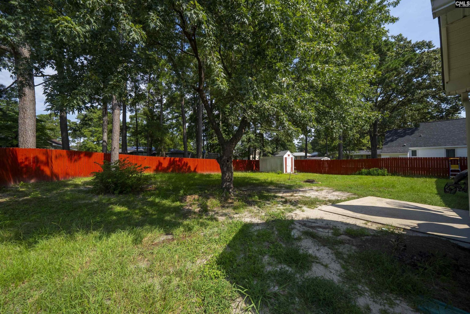22 Barrister Drive Photo 27