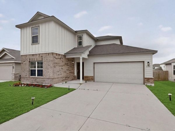 1141 AMBER LK, Seguin, TX 78155