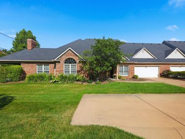 2632 Flying Ebony Dr Drive, Lexington, KY 40509