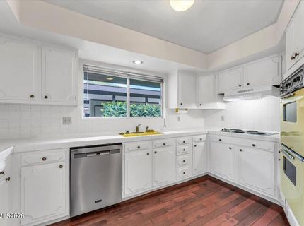 3453 E Hidden Valley Drive, Reno, NV 89502 Photo