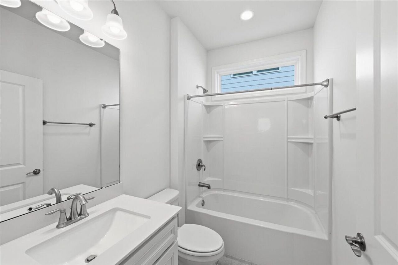 489 Switchgrass Drive Photo 24