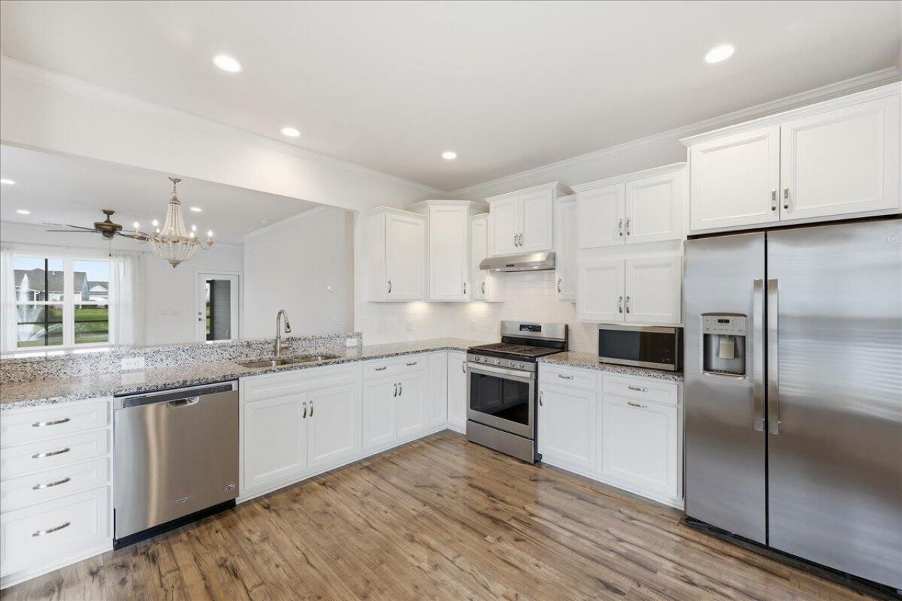489 Switchgrass Drive Photo 6
